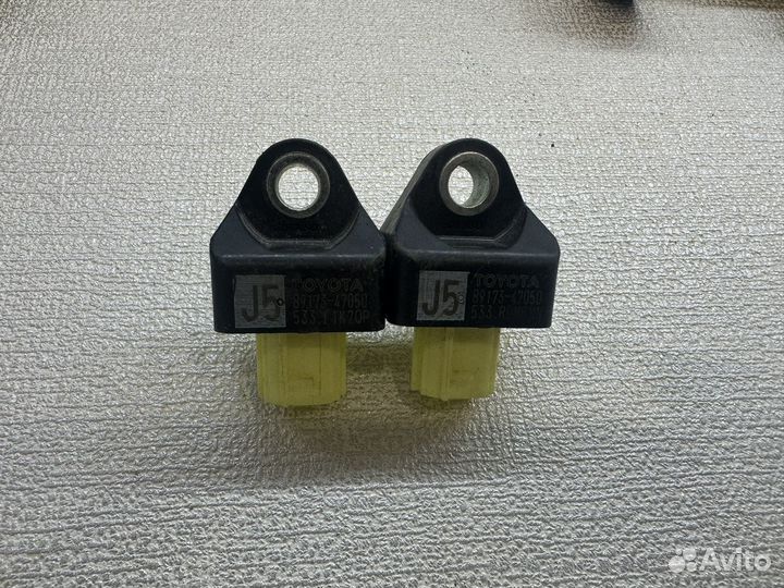 Датчик удара 89173-47050 Lexus ES7