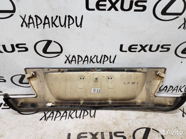 Накладка крышки багажника Lexus Ls460 2005-2012