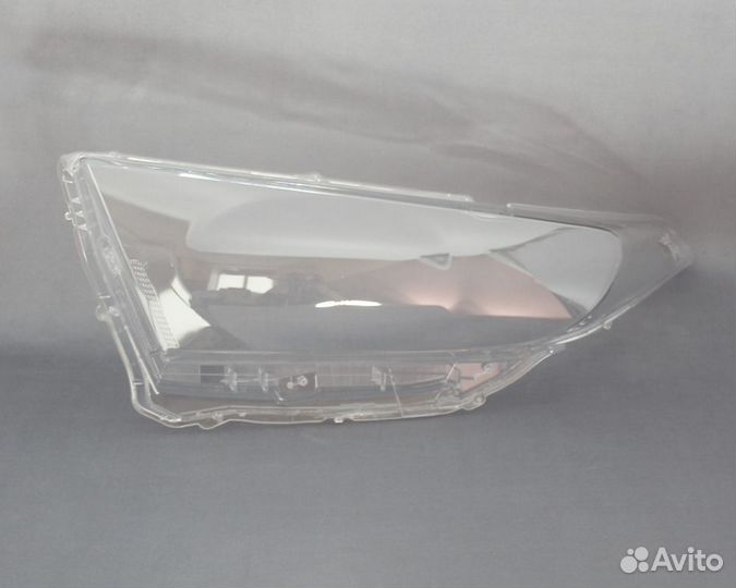 Новые стекла фар Toyota Highlander 2 3