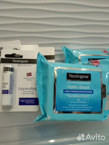 Neutrogena Молочко для тела,ног, помада, салфетки