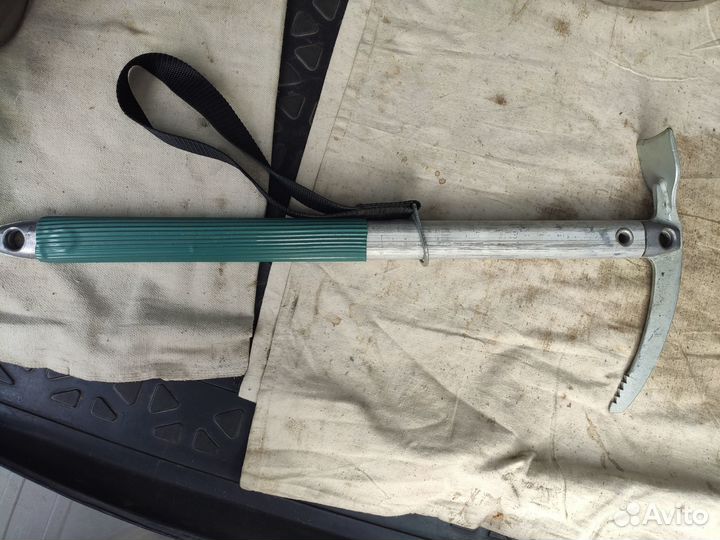 Ледоруб альпиниста лэс 60, 70, 80см