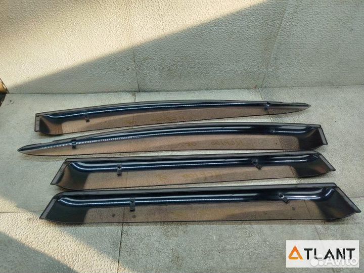 Ветровики комплект toyota ractis