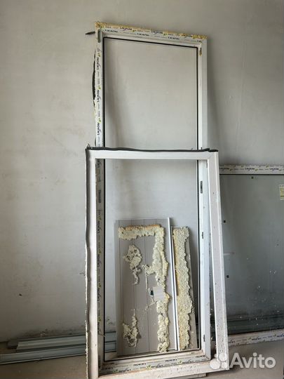 Балконная дверь с окном новые