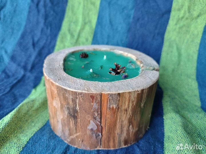 Свеча в дереве