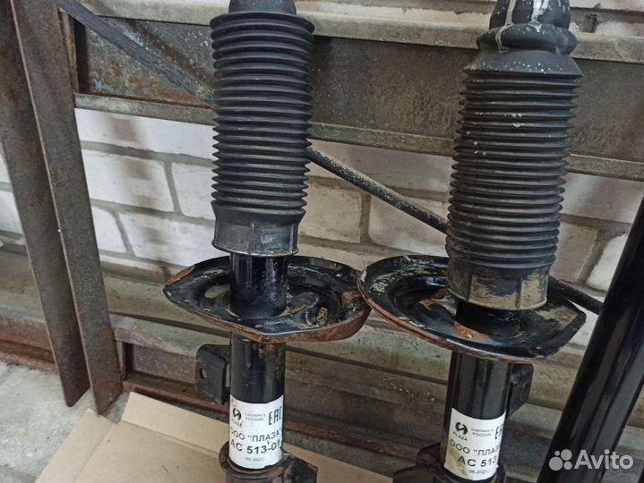 Амортизаторы для Веста кросс Плаза к-т