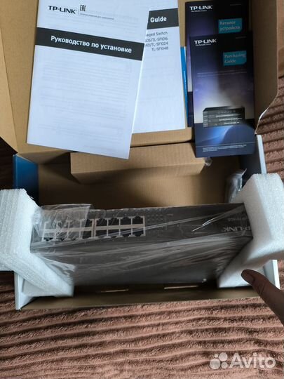 Коммутатор TP-Link TL-SF1016DS