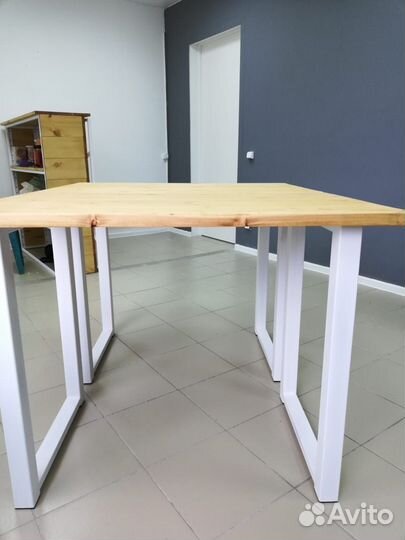 Мебель лофт в офис