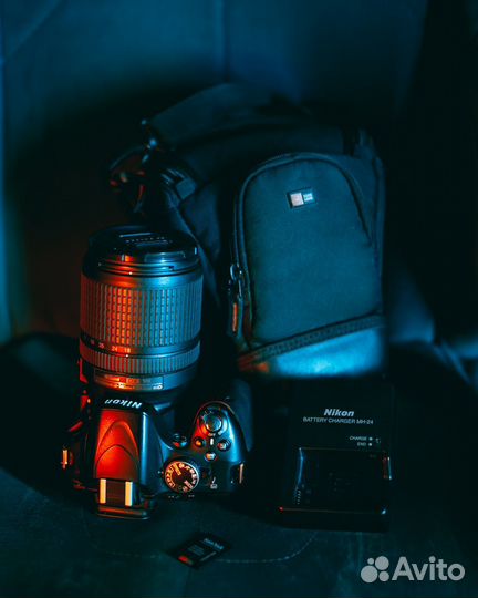 Фотоаппарат Nikon D5100 с объективом 18-140 мм