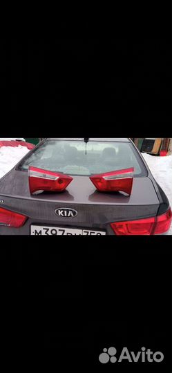 Фонари задние внутренние Kia Rio 3 до рестайлинга