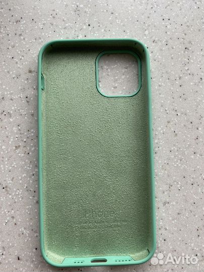 Чехол на iPhone 12