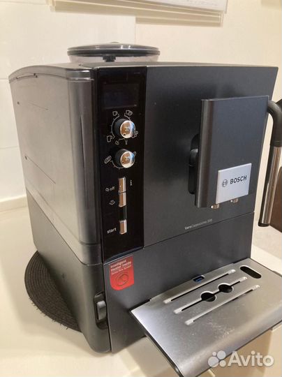 Автоматическая кофемашина Bosch tes55236ru