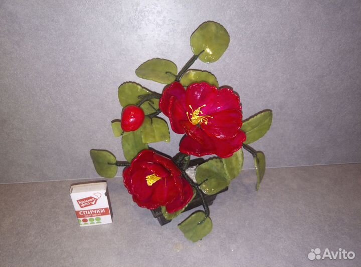 Цветы пионы натуральный камень