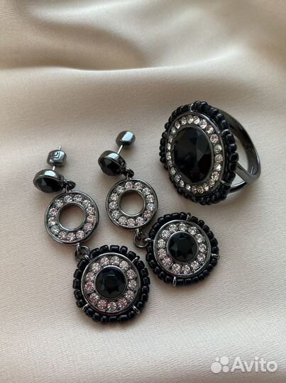 Комлект бижутерии LizClaiborne