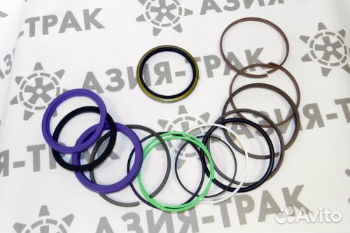 Ремкомплект гидроцилиндра стрелы Hitachi EX100-5