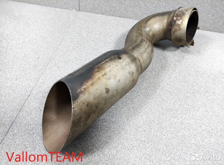 Лот Q273-1 Насадка трубы глушителя правая audi Q7