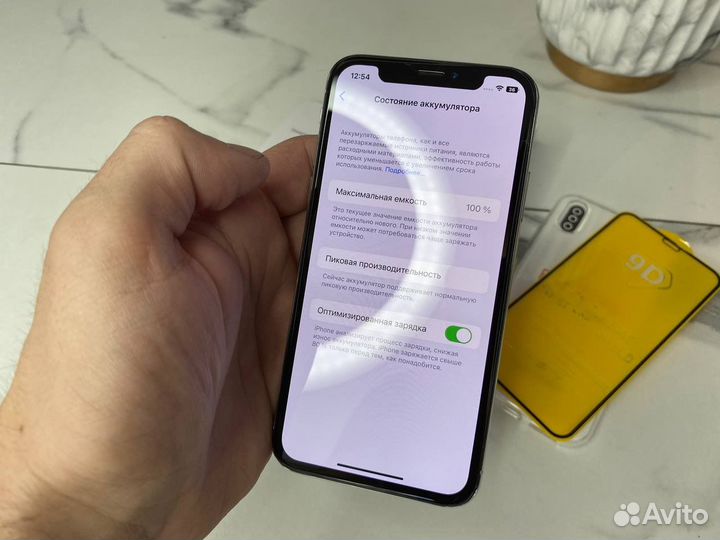 iPhone Xs, 64 ГБ