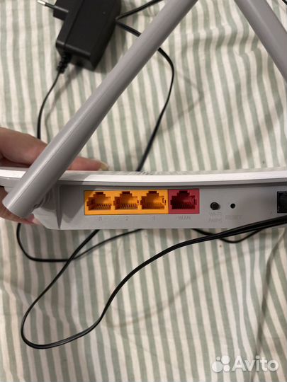 Роутер TP-Link EC220-G5