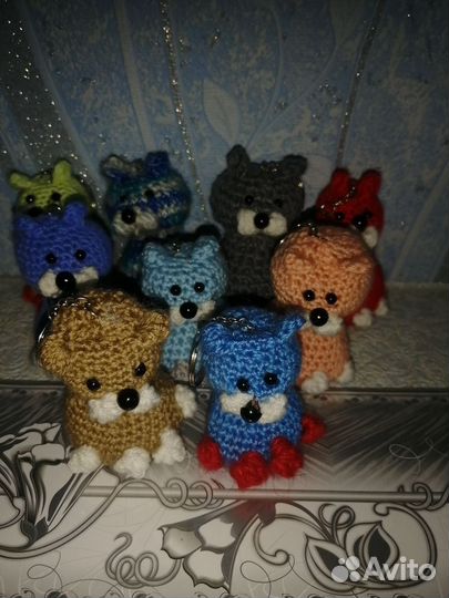 Продам игрушки вязанные крючком
