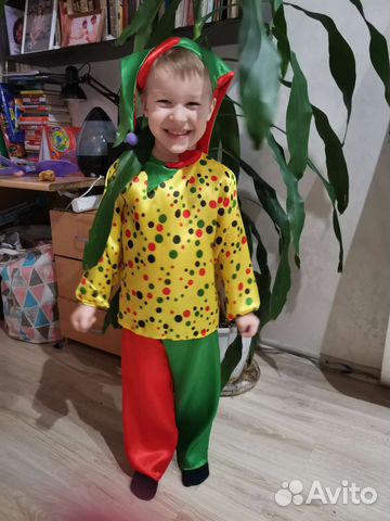 Новогодний костюм для мальчика. Петрушка