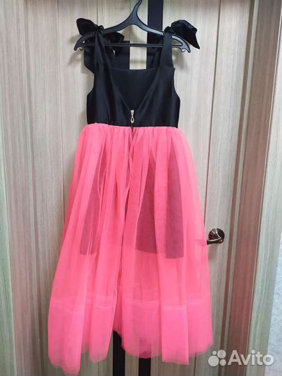 Платье 40-42 размера