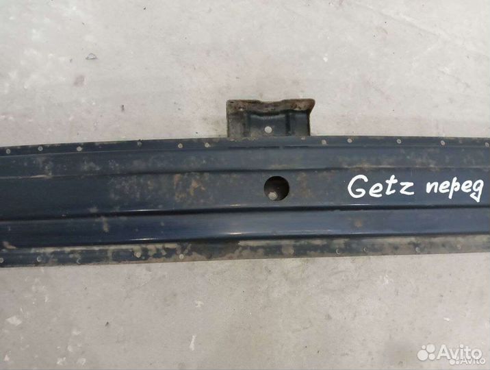 Усилитель переднего бампера Hyundai Getz