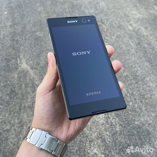 Телефон Sony C3 Dual D2502