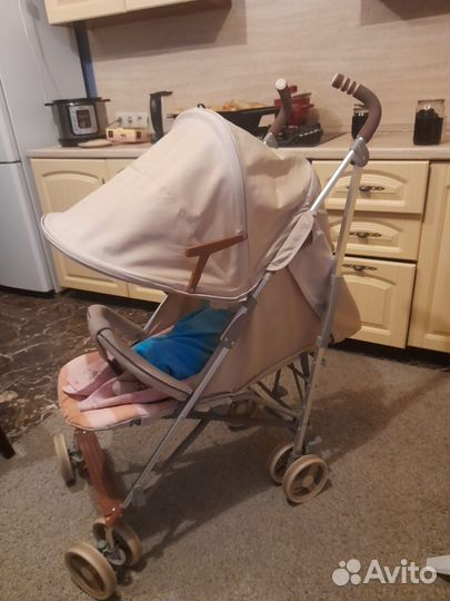 Прогулочная коляска трость