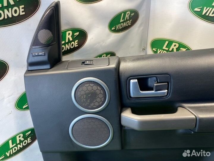 Обивка двери передняя правая Land Rover Discovery