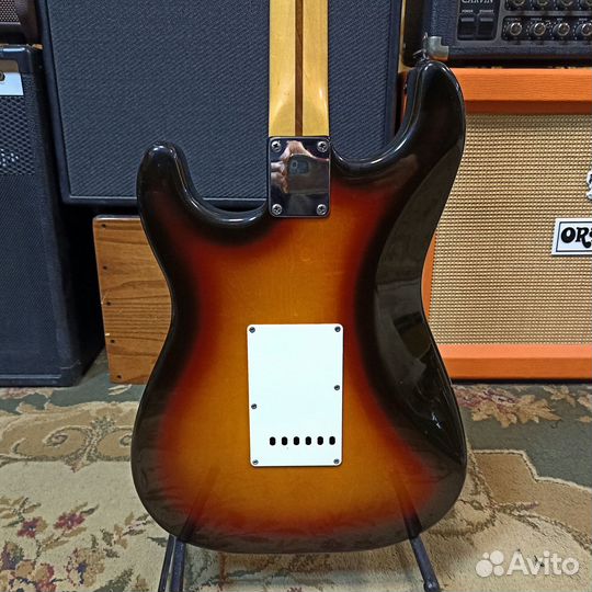 Электрогитара Fender Stratocaster HS Sunburst 2002