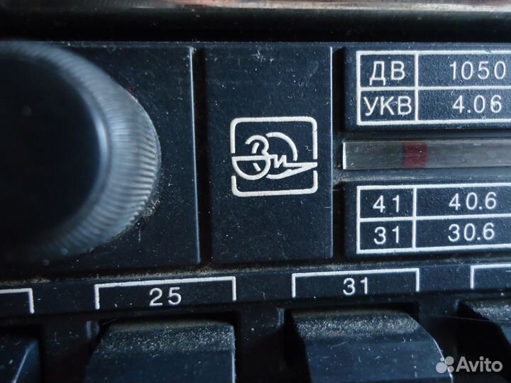 Коллекционные радиоприемники авто СССР рабочие