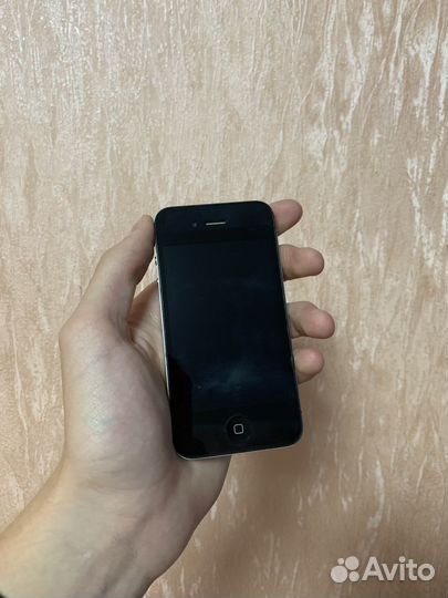 iPhone 4S, 16 ГБ
