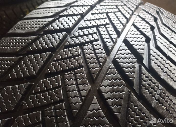 Bridgestone Blizzak LM-001 285/40 R21 113V