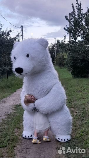 Поздравление от Мишки и Чебурашки