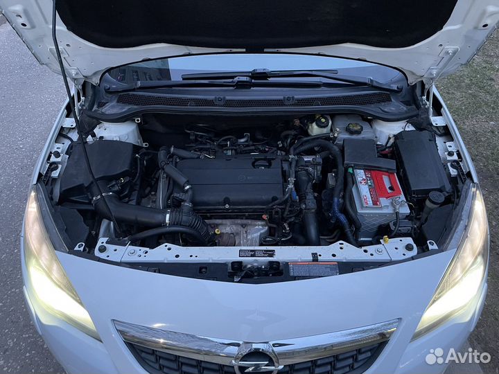 Opel Astra 1.6 AT, 2010, 202 000 км