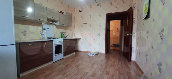 3-к. квартира, 113 м², 2/10 эт.