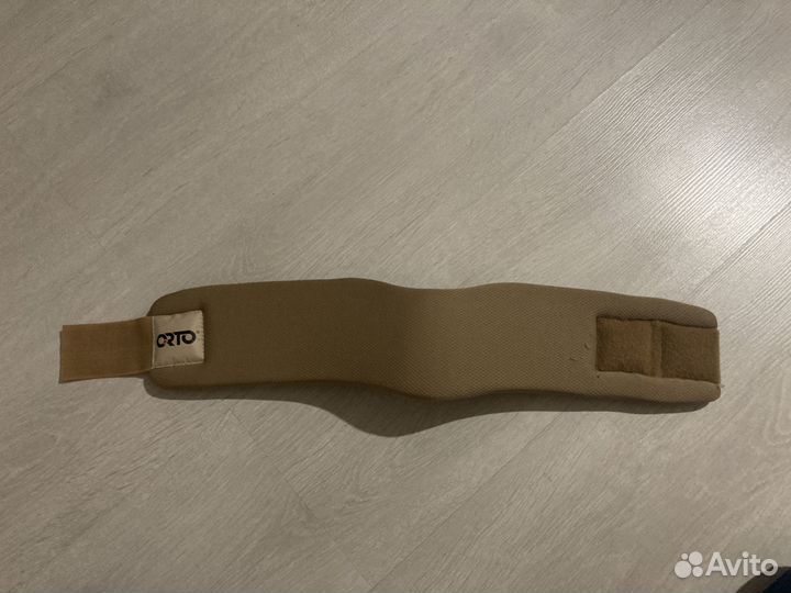 Ортопедический воротник (бандаж шейный)