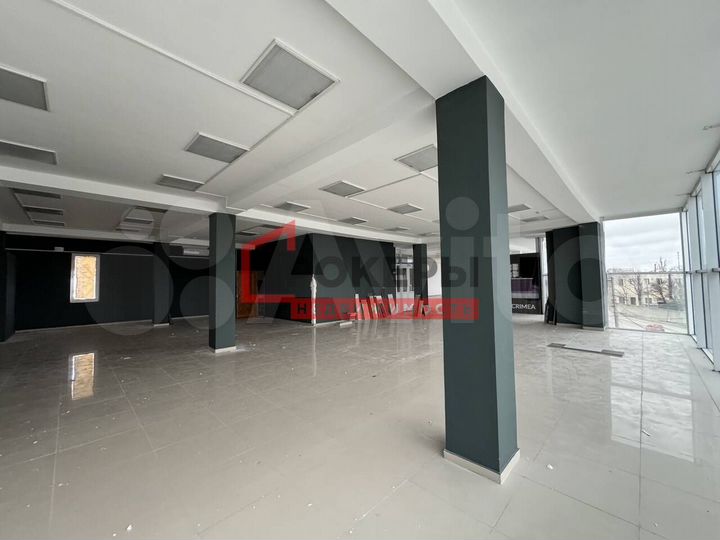 Торговая площадь 800 кв.м