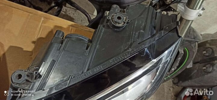 Фары комплект оригинал jetta 6