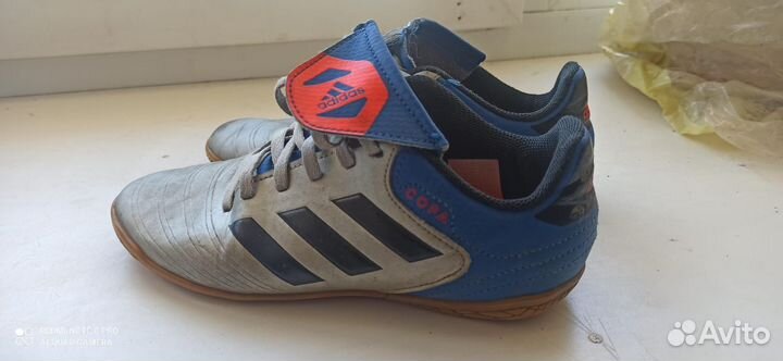 Футзалки adidas