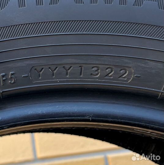 Yokohama BluEarth-XT AE61 225/65 R17 102H