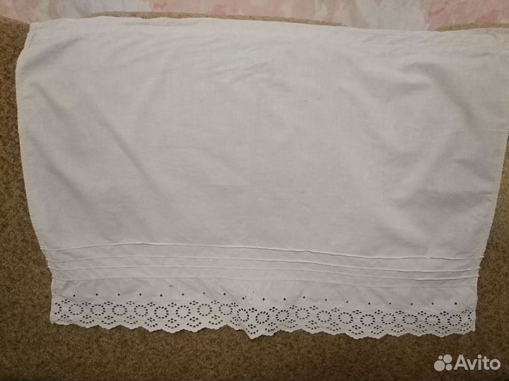 Подзор с кружевом