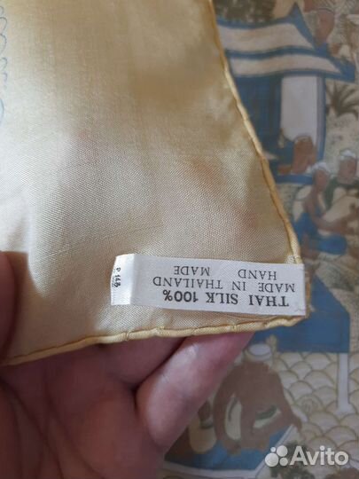 Шелковый платок