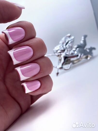 Наращивание ногтей, маникюр,педикюр