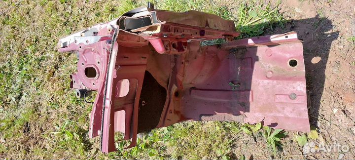 Четверть лонжерон правый Hyundai Verna