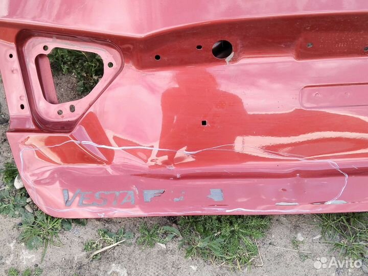 LADA Vesta sw крышка багажника