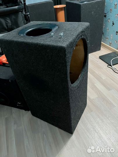 Короб для сабвуфера 12 на трубе