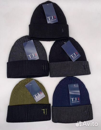 Шапка мужская trussardi