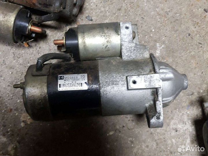 Стартер Mitsubishi Dion CR9W 4G64 2000—2002