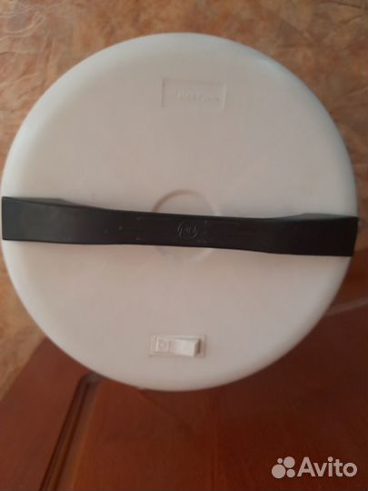 Маслобойка электрическая бытовая Салют бак 15л