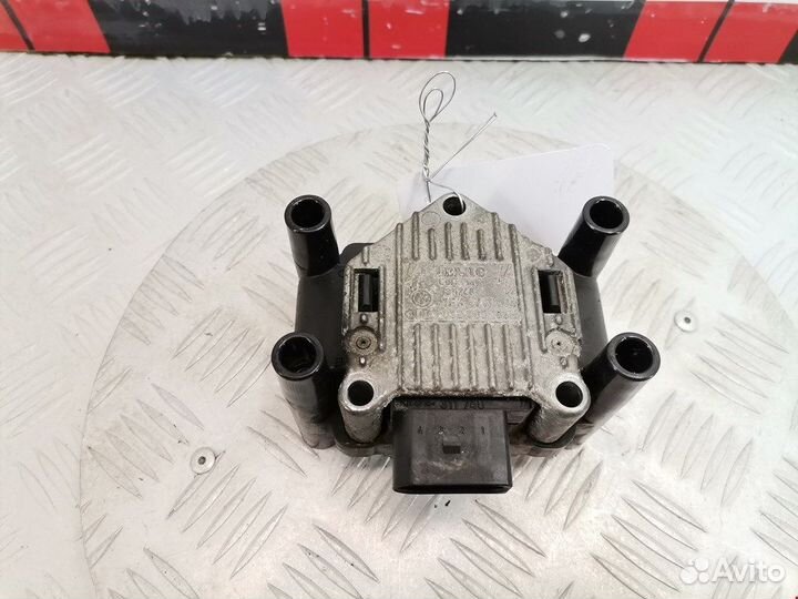 Катушка зажигания для Volkswagen Golf 4 032905106F